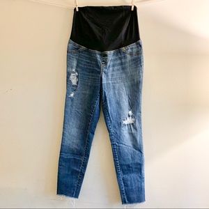 ***Mama Discount*** Distressed Skinnies